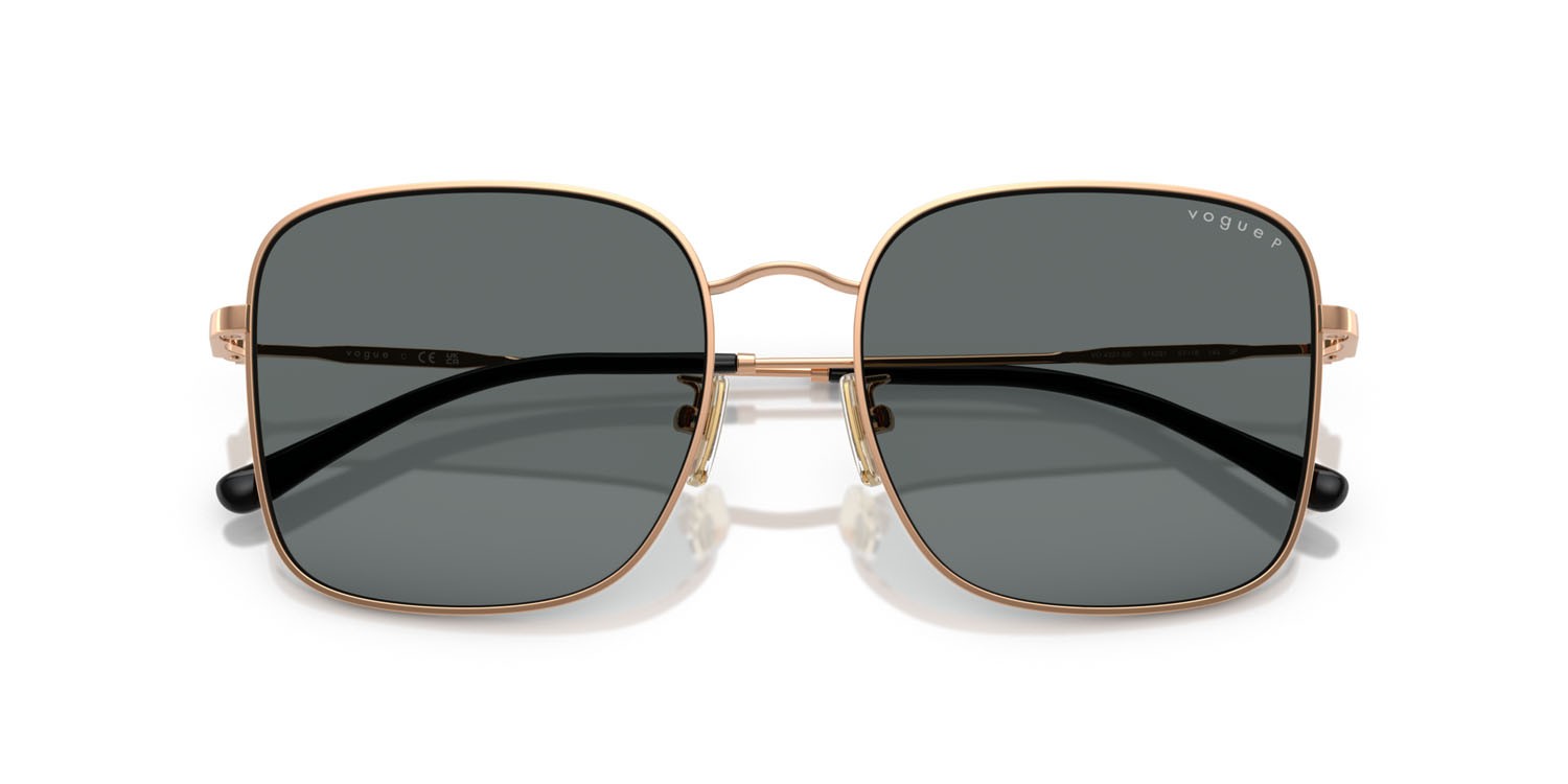 Sunglasses Vogue VO 4327SD (515281) color oro rose shape square lenses polar grigio scuro