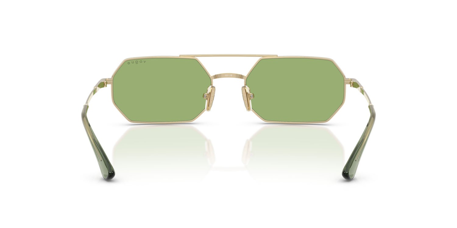Sunglasses Vogue VO 4329S (848/2) color oro pallido shape irregular lenses verde