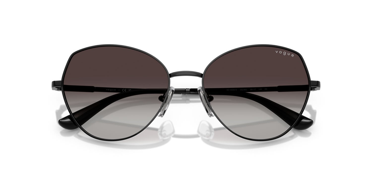 Occhiali da sole Vogue VO 4330S (352/8G) colore nero forma irregolare lenti sfumato grigio