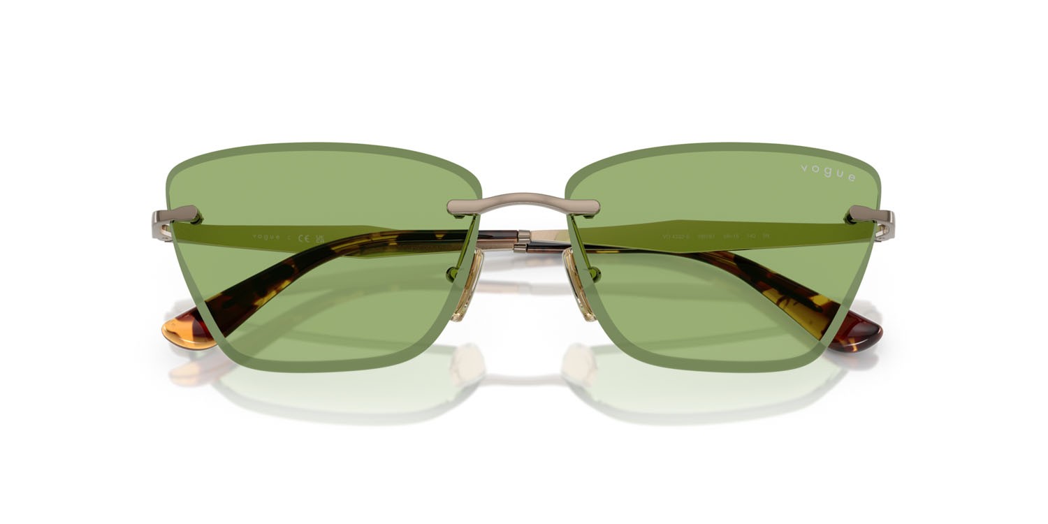 Occhiali da sole Vogue VO 4332S (5138/2) colore marrone chiaro forma cat eye lenti verde