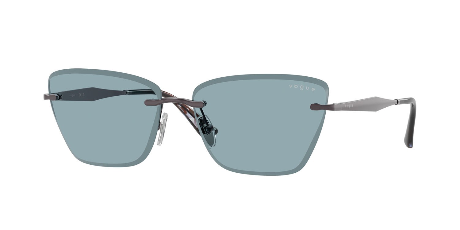 Sunglasses Vogue VO 4332S (514980) color viola chiaro shape cat eye lenses blu