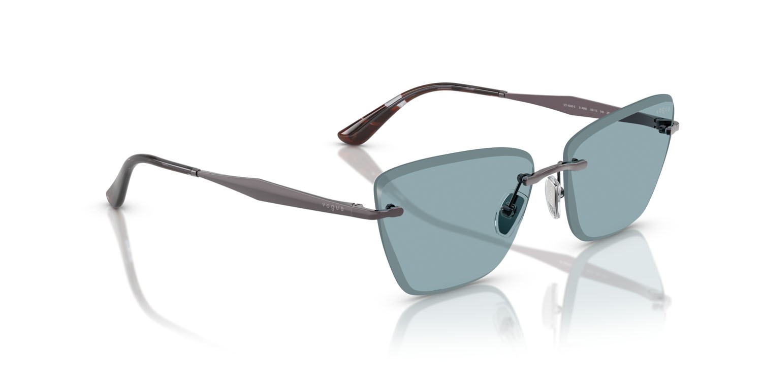 Sunglasses Vogue VO 4332S (514980) color viola chiaro shape cat eye lenses blu