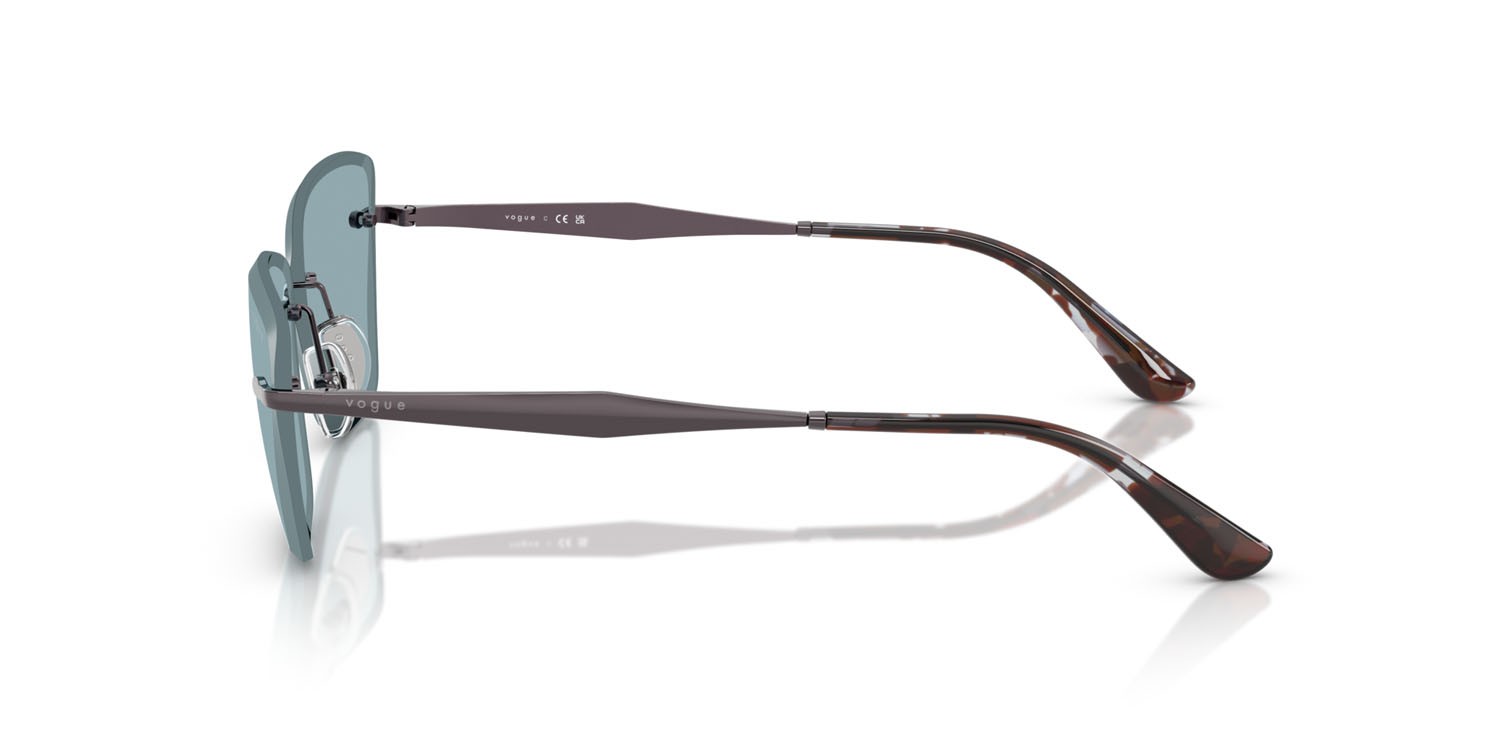 Sunglasses Vogue VO 4332S (514980) color viola chiaro shape cat eye lenses blu