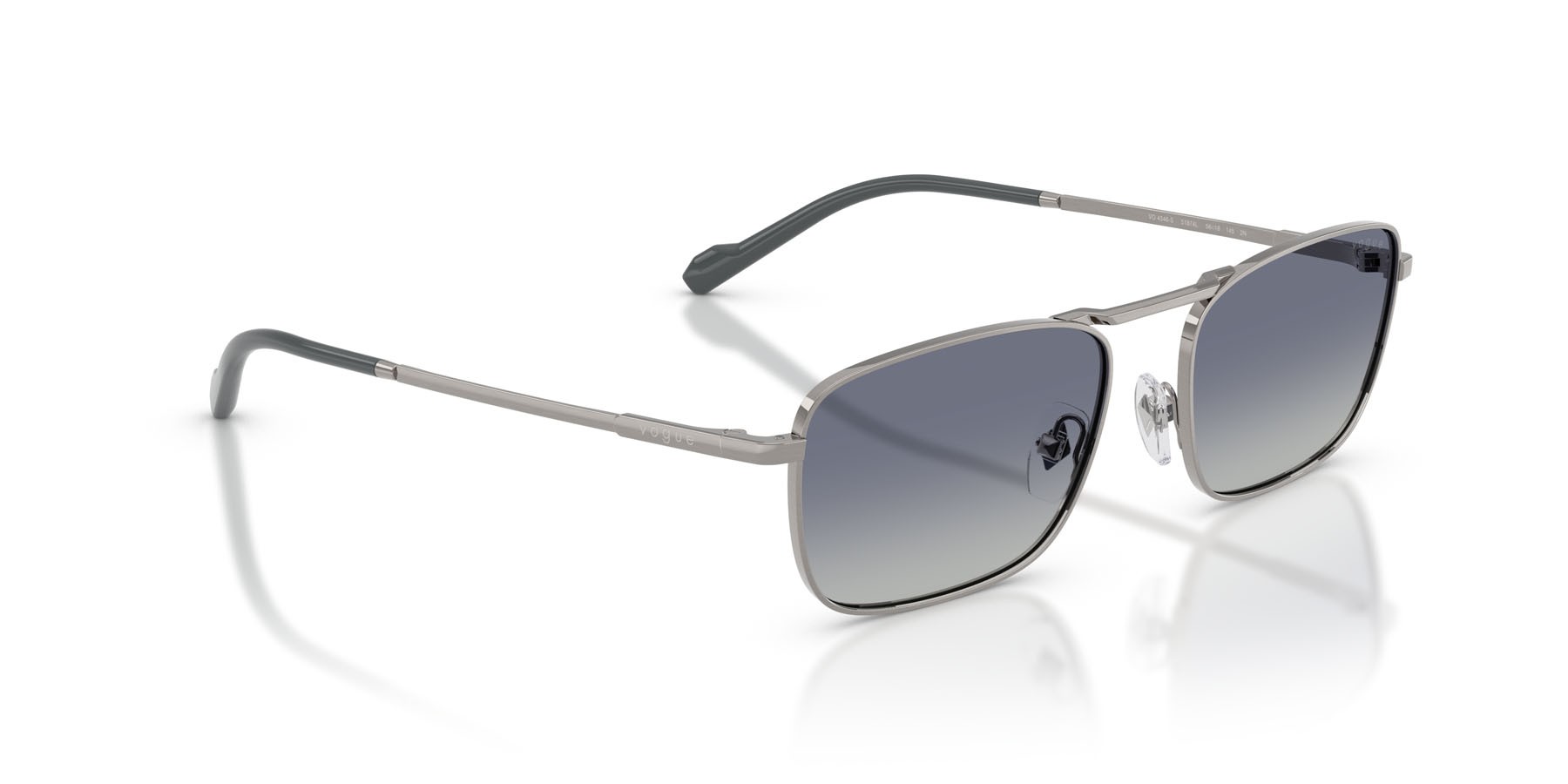 Occhiali da sole Vogue VO 4346S (51874L) colore gunmetal spazzolato forma quadrato lenti blu sfumato grigio