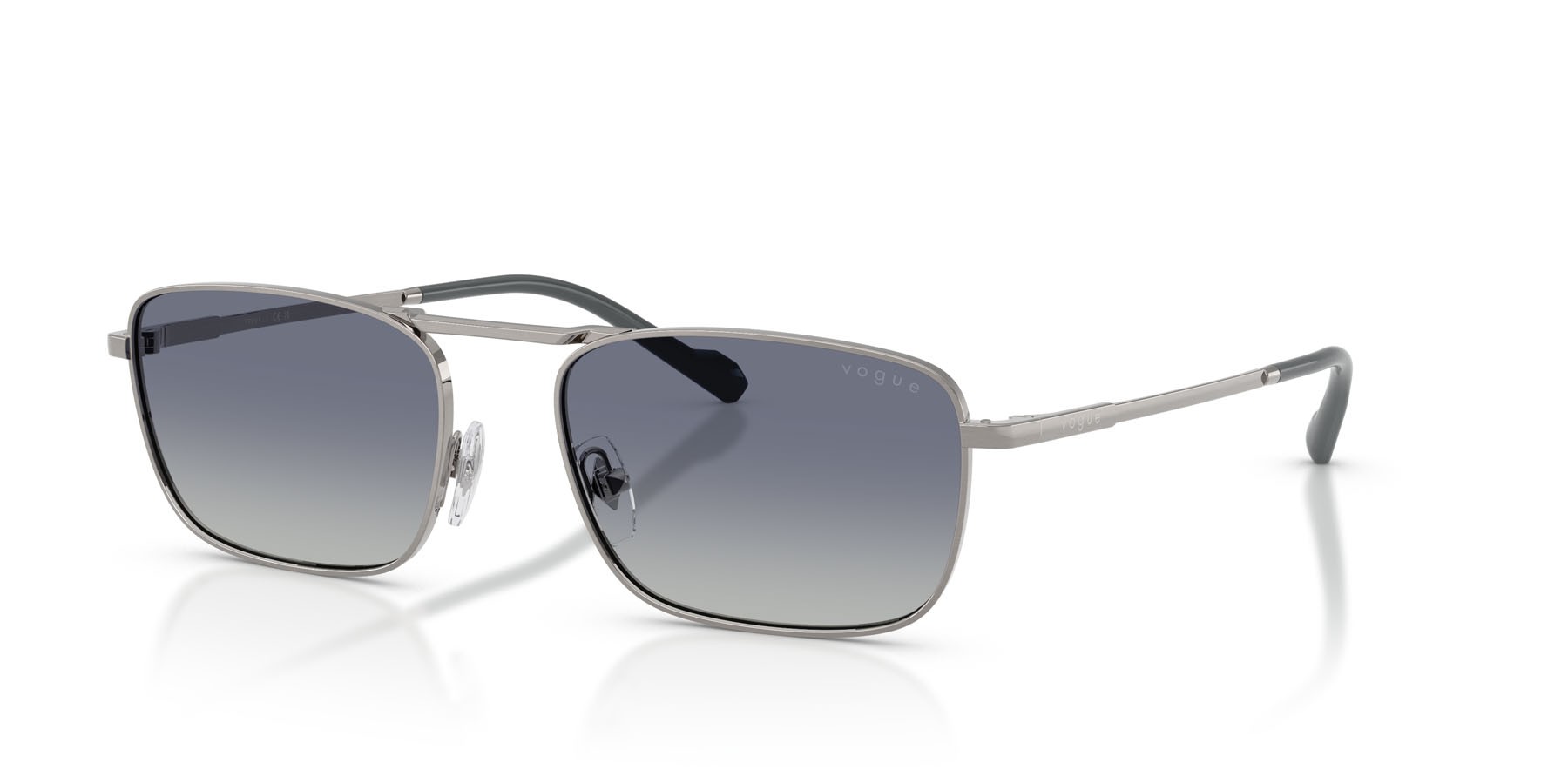 Occhiali da sole Vogue VO 4346S (51874L) colore gunmetal spazzolato forma quadrato lenti blu sfumato grigio