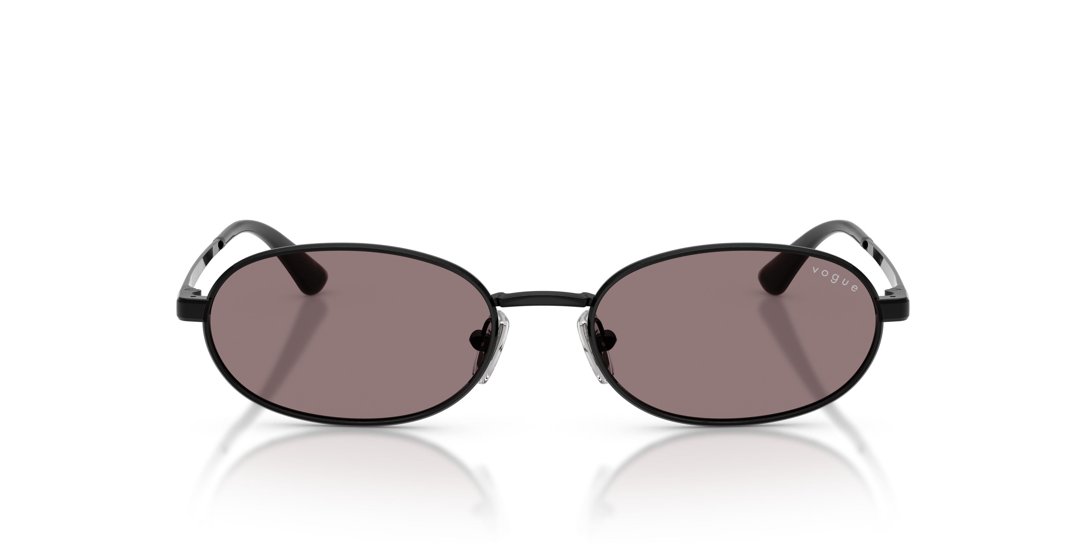Occhiali da sole Vogue VO 4353S (352/7N) colore nero forma ovale lenti violetto scuro