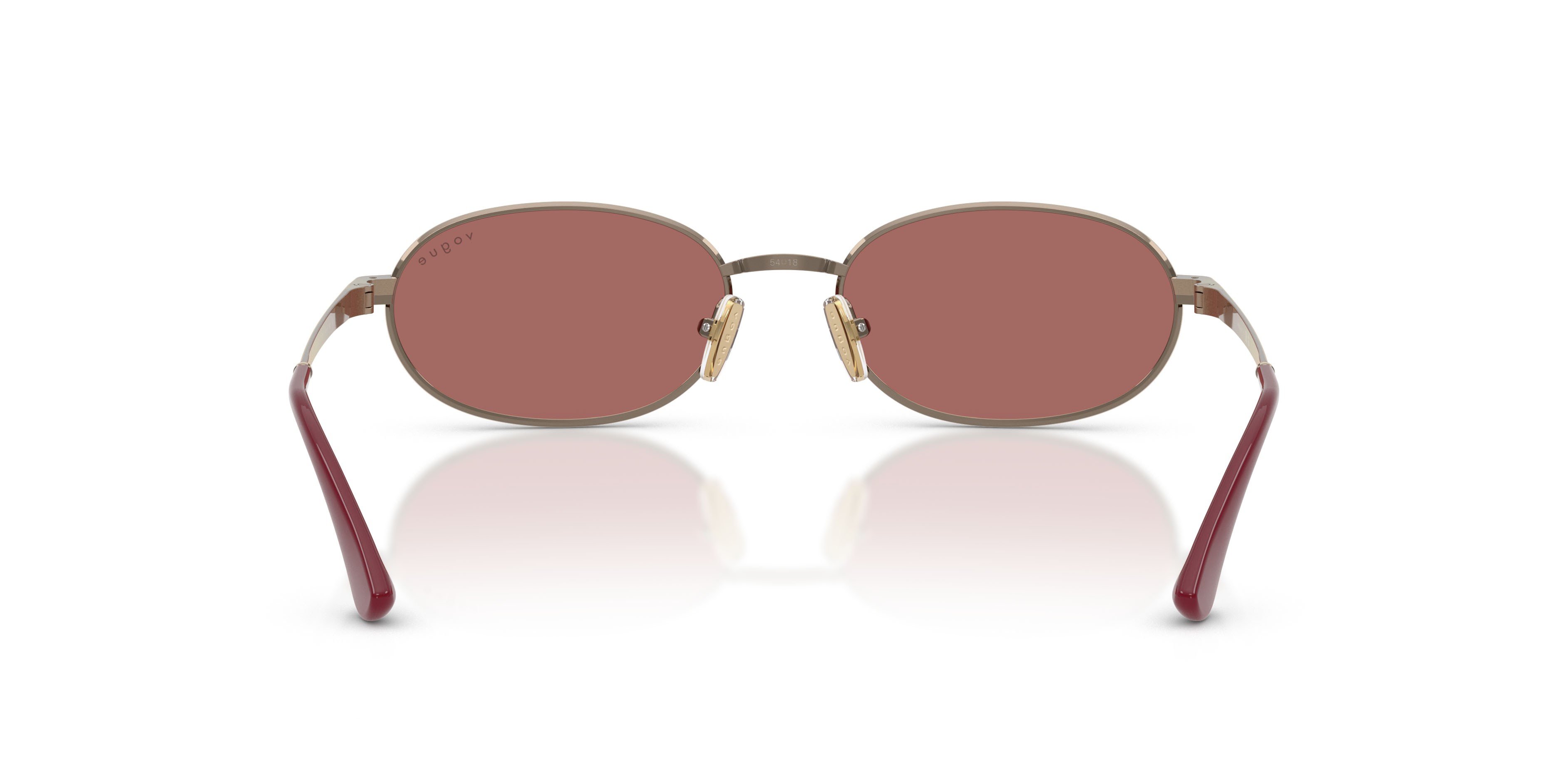 Occhiali da sole Vogue VO 4353S (513869) colore marrone chiaro forma ovale lenti violetto scuro