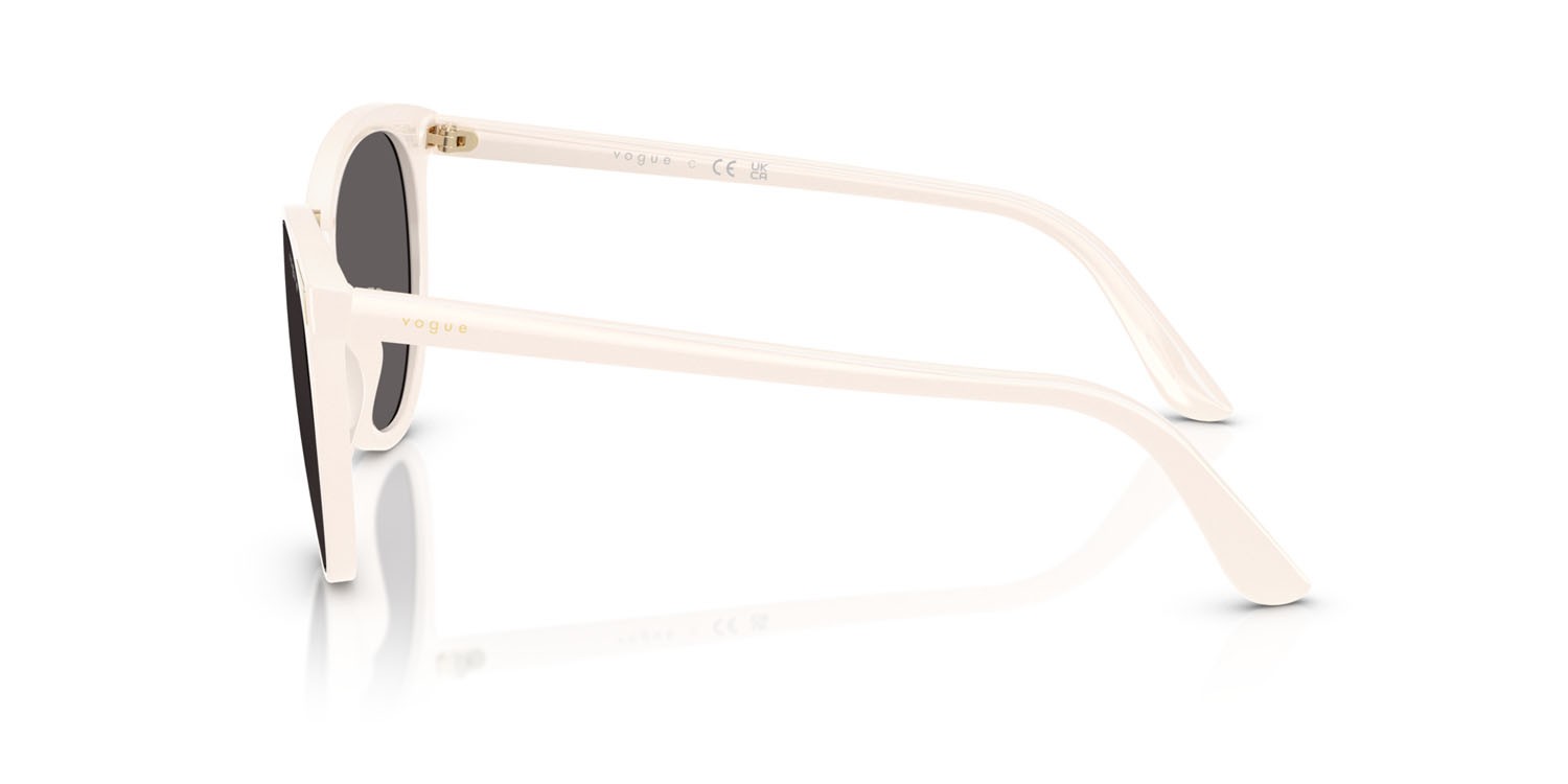 Occhiali da sole Vogue VO 5230S (312487) colore full ivory forma farfalla lenti nero/grigio fumo