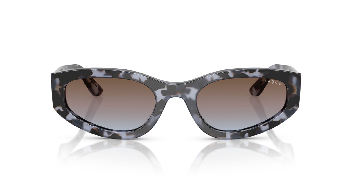 Sunglasses Vogue VO 5585S (314748) color blu tartarugato shape irregular lenses azzurro sfumato rosa sfumato marrone