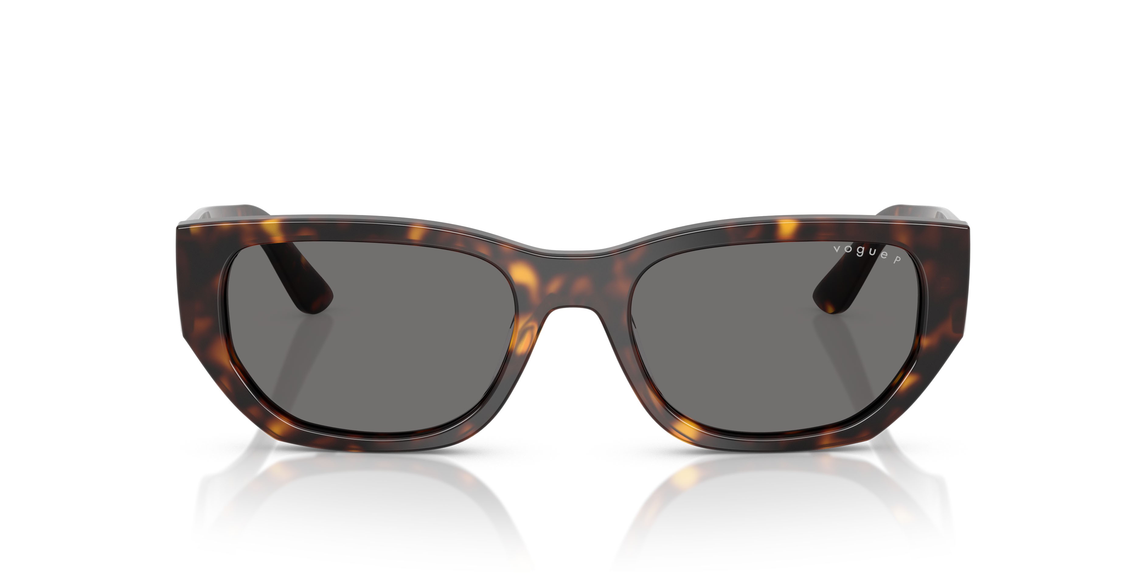 Occhiali da sole Vogue VO 5586S (W65681) colore havana scuro forma rettangolare lenti polar grigio scuro
