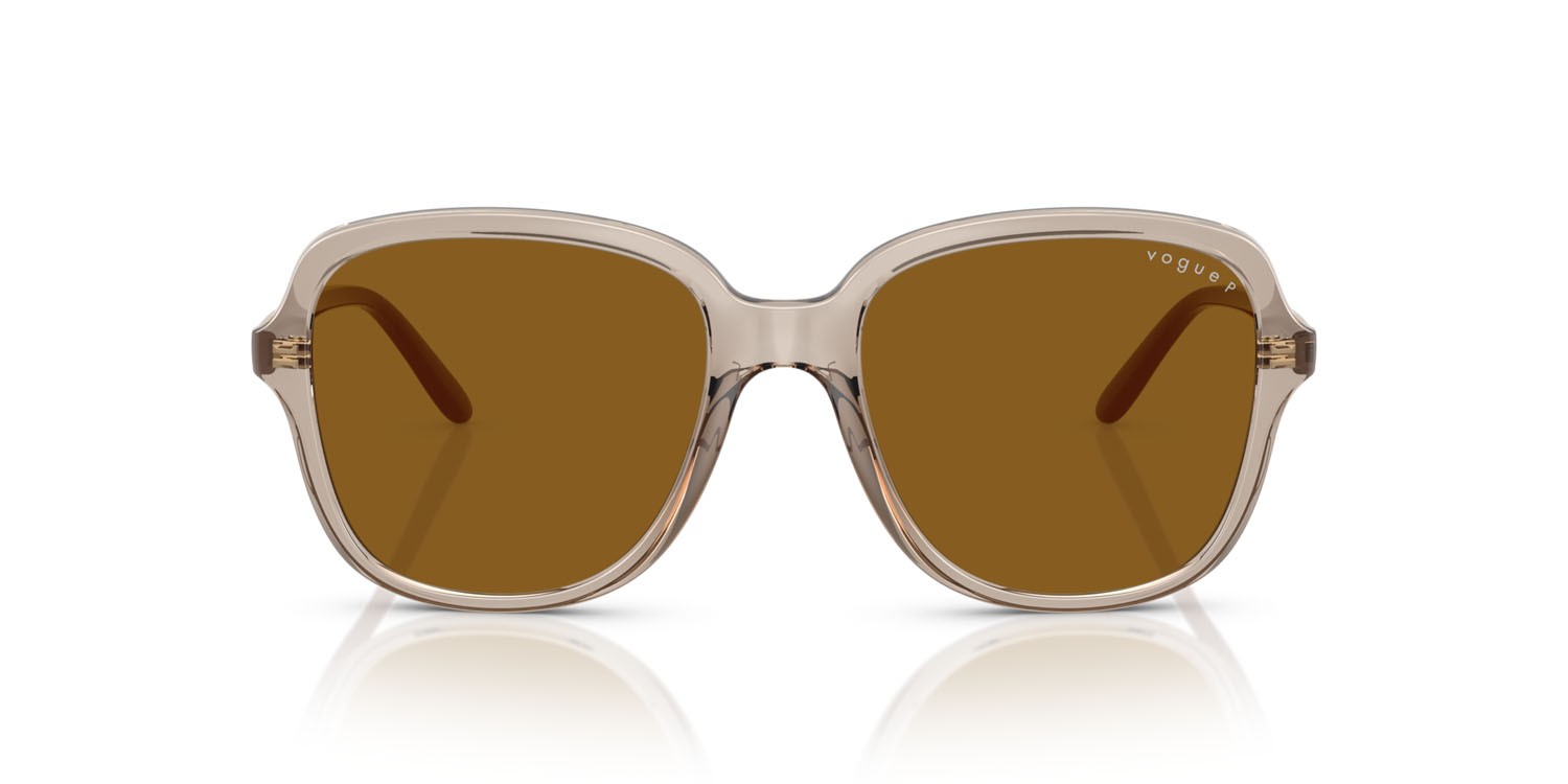 Occhiali da sole Vogue VO 5601S (299083) colore caramello trasparente forma quadrato lenti polar marrone scuro