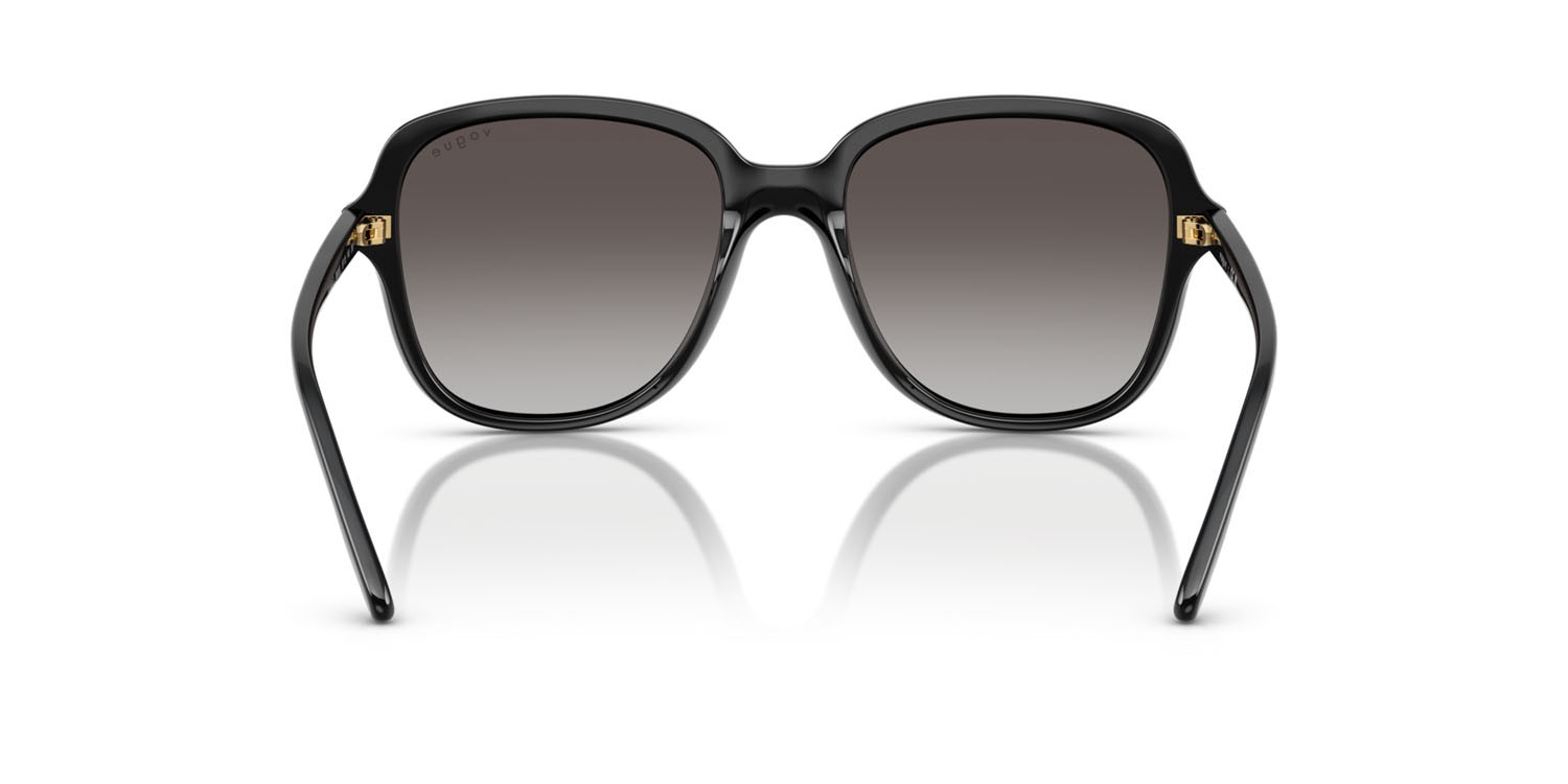 Occhiali da sole Vogue VO 5601S (W44/8G) colore nero forma quadrato lenti sfumato grigio