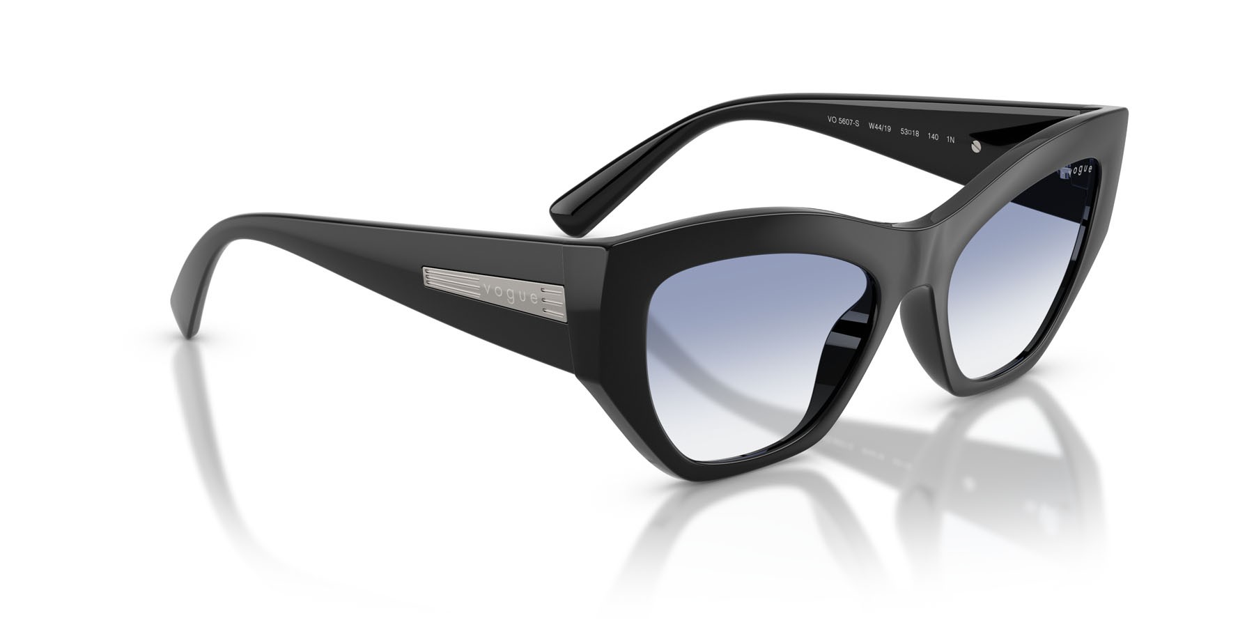 Occhiali da sole Vogue VO 5607S (W44/19) colore nero forma irregolare lenti trasparente sfumato azzurro