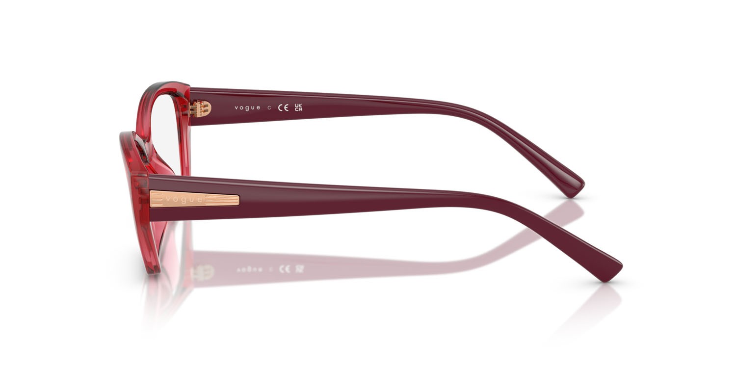 Occhiali da vista Vogue VO 5608 (3084) colore rosso ciliegia trasparente forma cat eye lenti lente demo