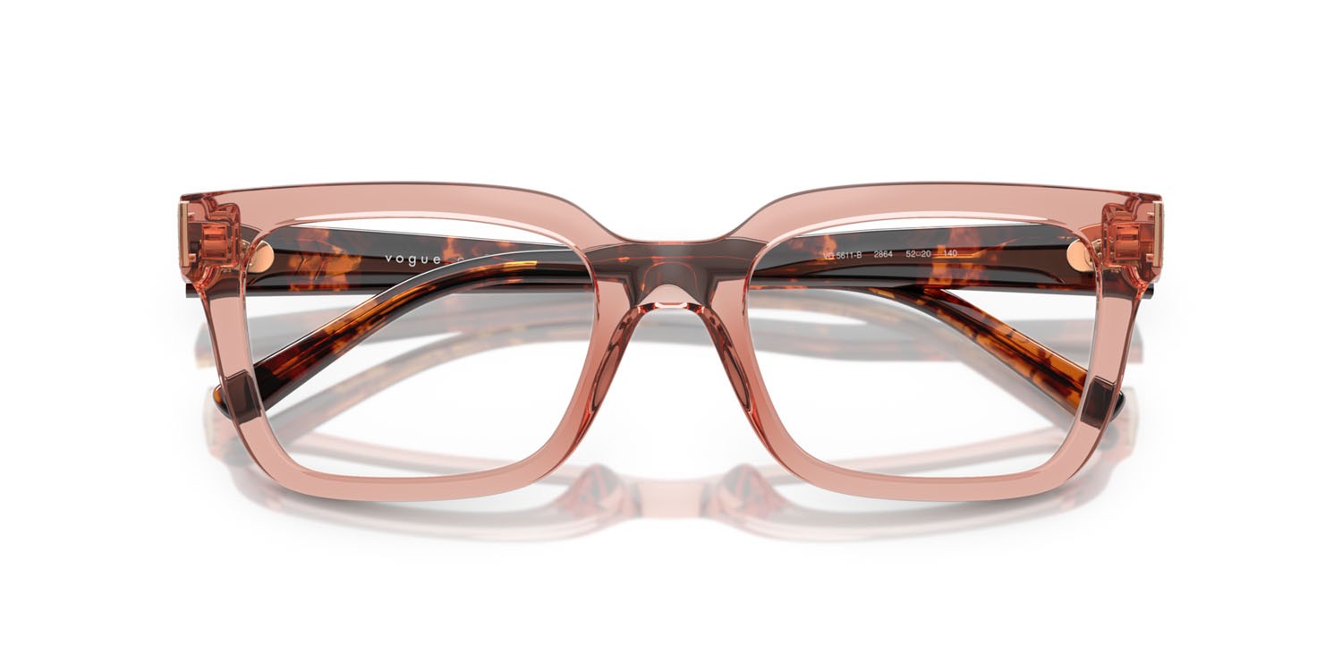 Occhiali da vista Vogue VO 5611B (2864) colore rosa scuro trasparente forma quadrato lenti lente demo