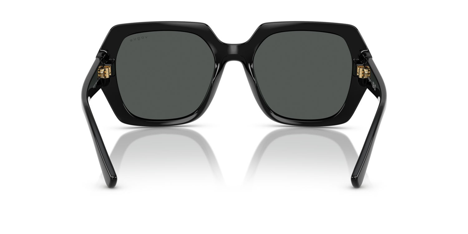 Occhiali da sole Vogue VO 5612SB (W44/87) colore nero forma irregolare lenti grigio scuro