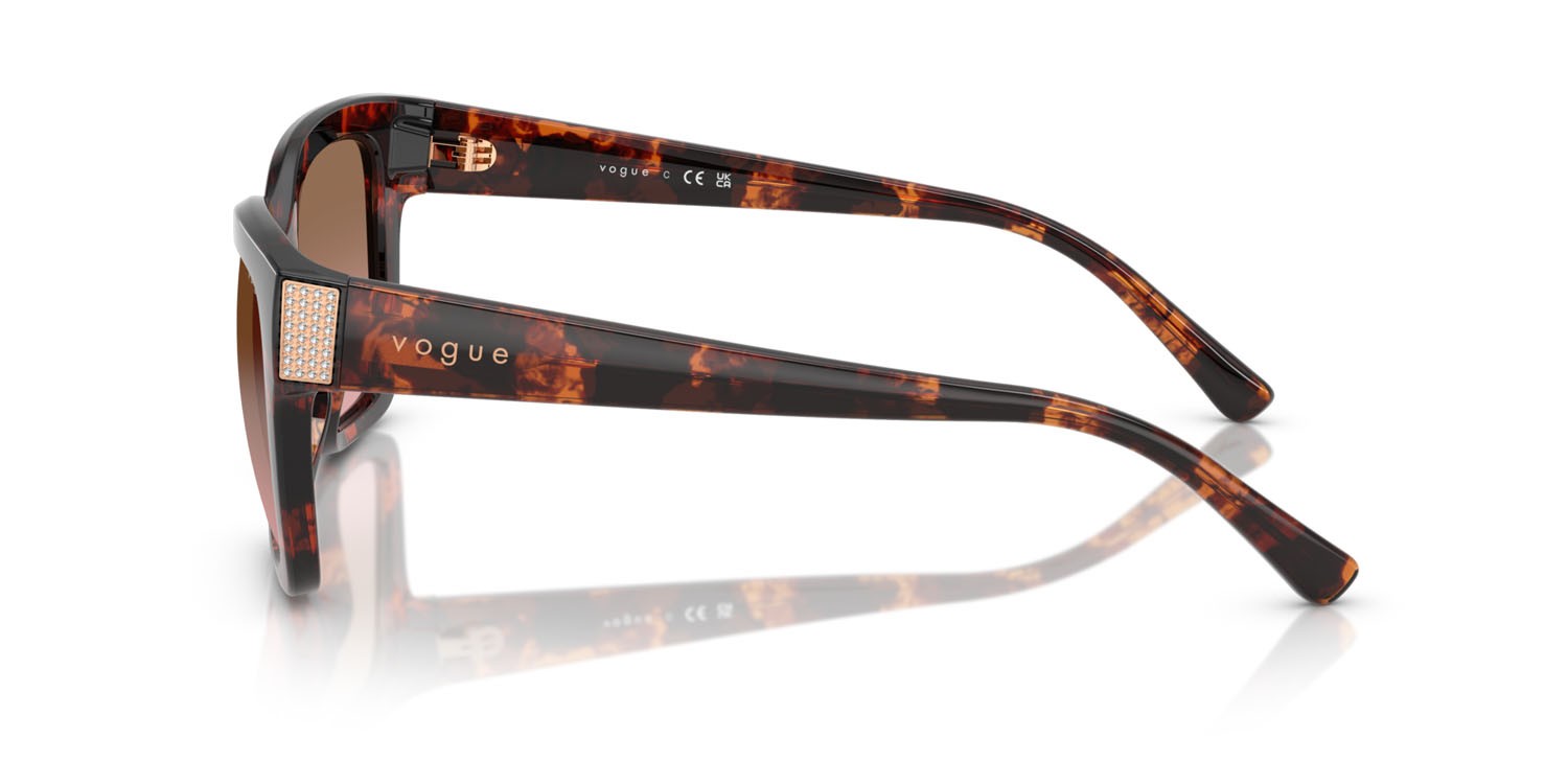 Occhiali da sole Vogue VO 5613SB (318014) colore havana rosso forma quadrato lenti rosa sfumato marrone