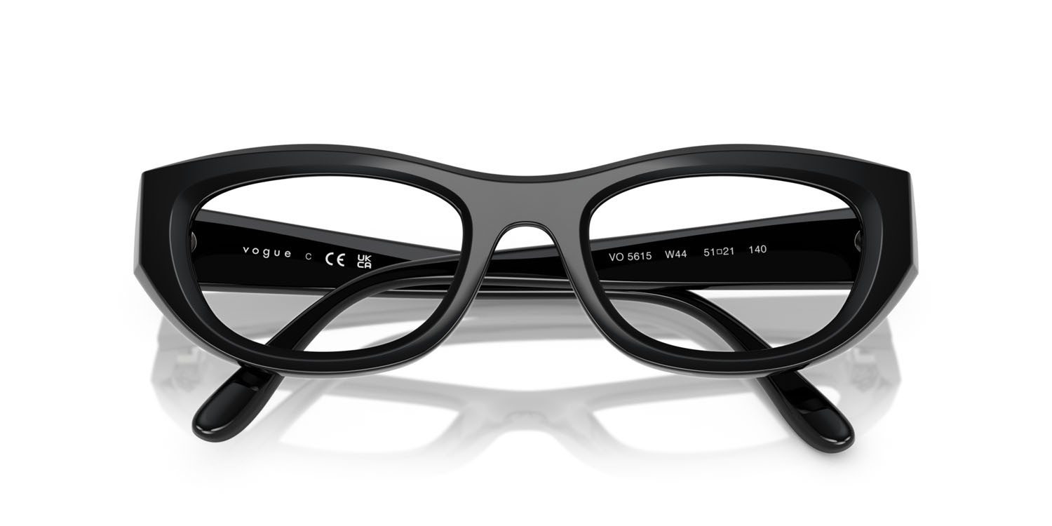 Occhiali da vista Vogue VO 5615 (W44) colore nero forma cat eye lenti lente demo