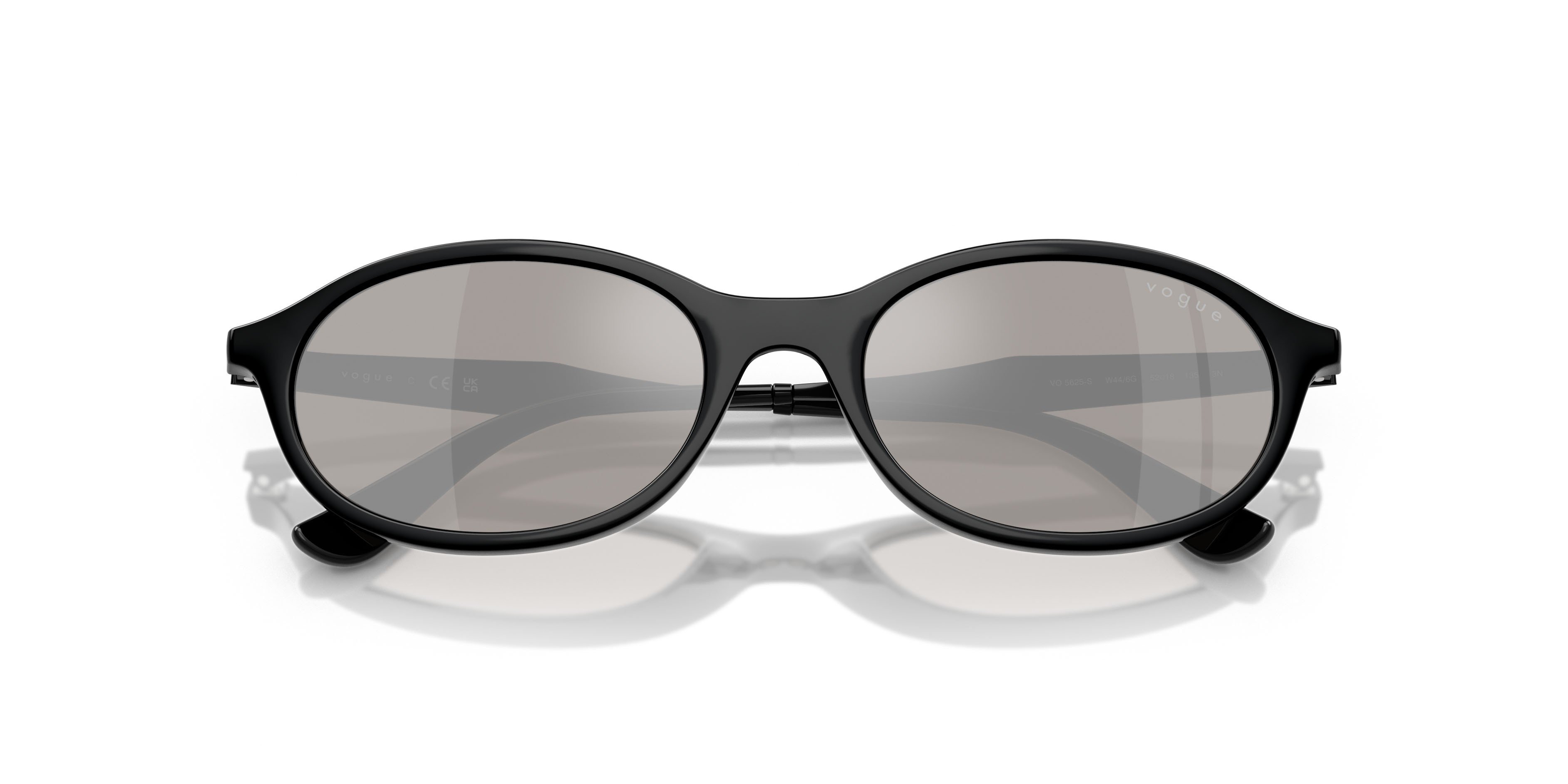 Occhiali da sole Vogue VO 5625S (W44/6G) colore nero forma ovale lenti grigio chiaro specchiato argento