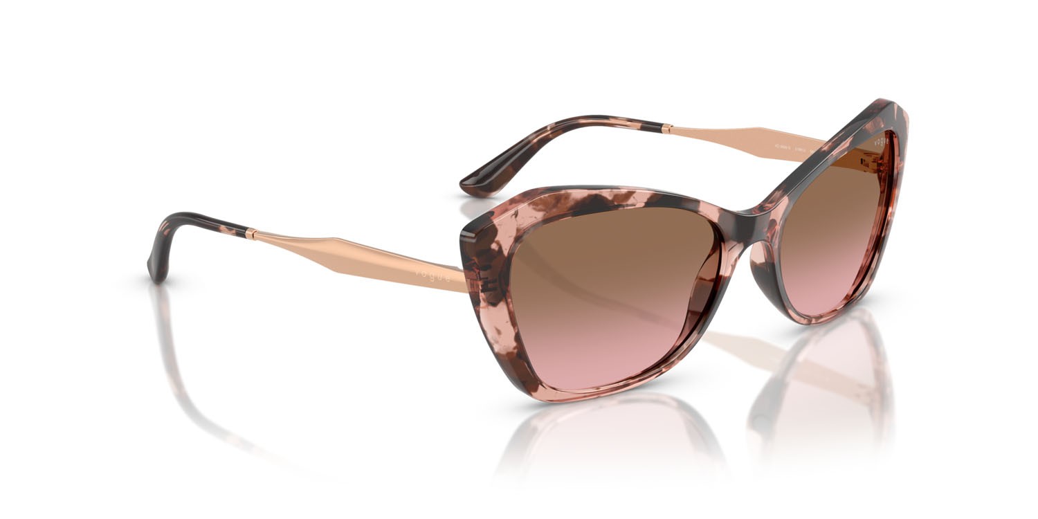 Occhiali da sole Vogue VO 5626S (319914) colore havana rosa forma irregolare lenti rosa sfumato marrone