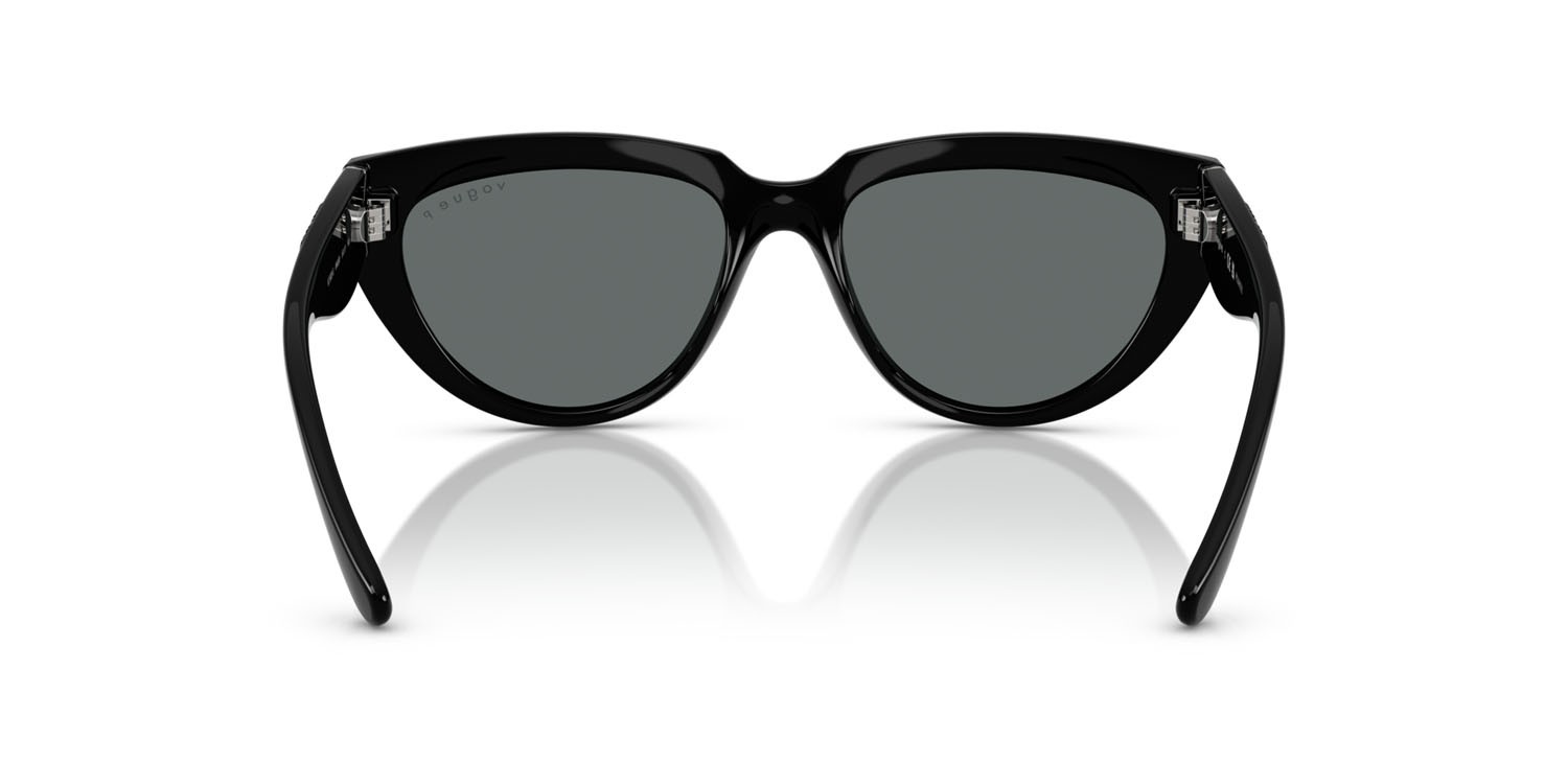 Sunglasses Vogue VO 5629S (W44/81) color nero shape irregular lenses polar grigio scuro