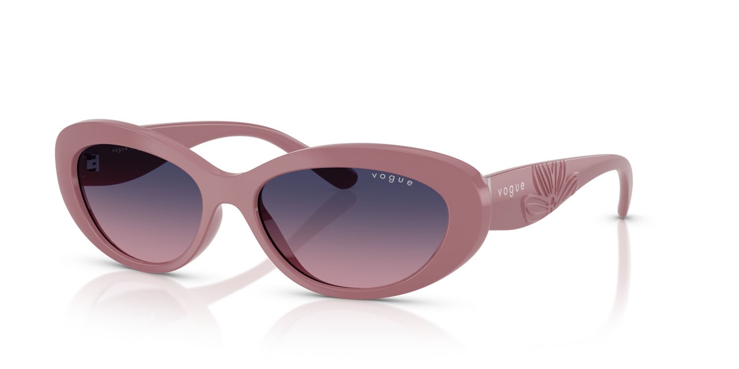 Occhiali da sole Vogue VO 5630S (3195I6) colore rosa antico scuro forma ovale lenti rosa sfumato blu