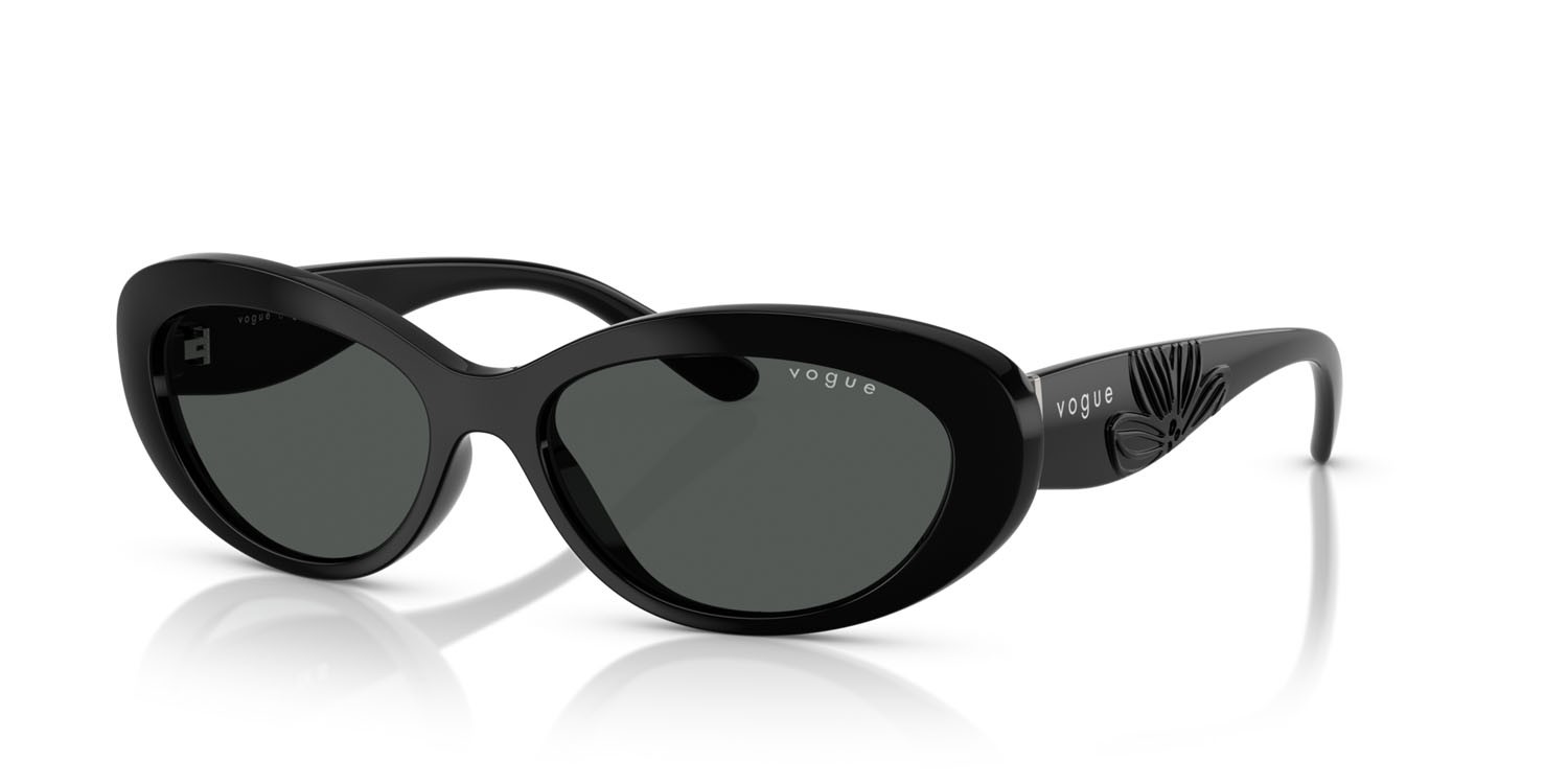 Sunglasses Vogue VO 5630S (W44/87) color nero shape oval lenses grigio scuro
