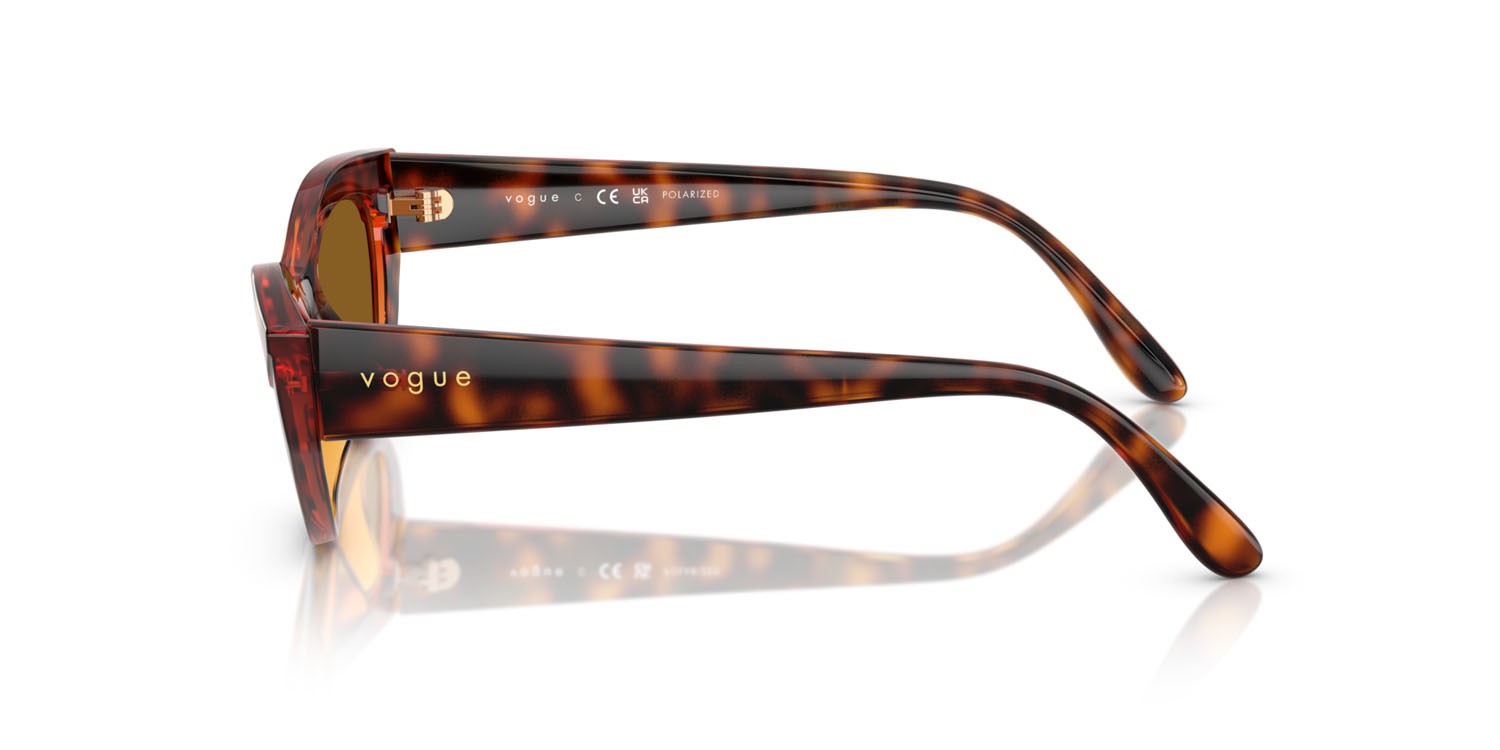 Occhiali da sole Vogue VO 5637SU (W65683) colore havana scuro forma cat eye lenti polar marrone scuro
