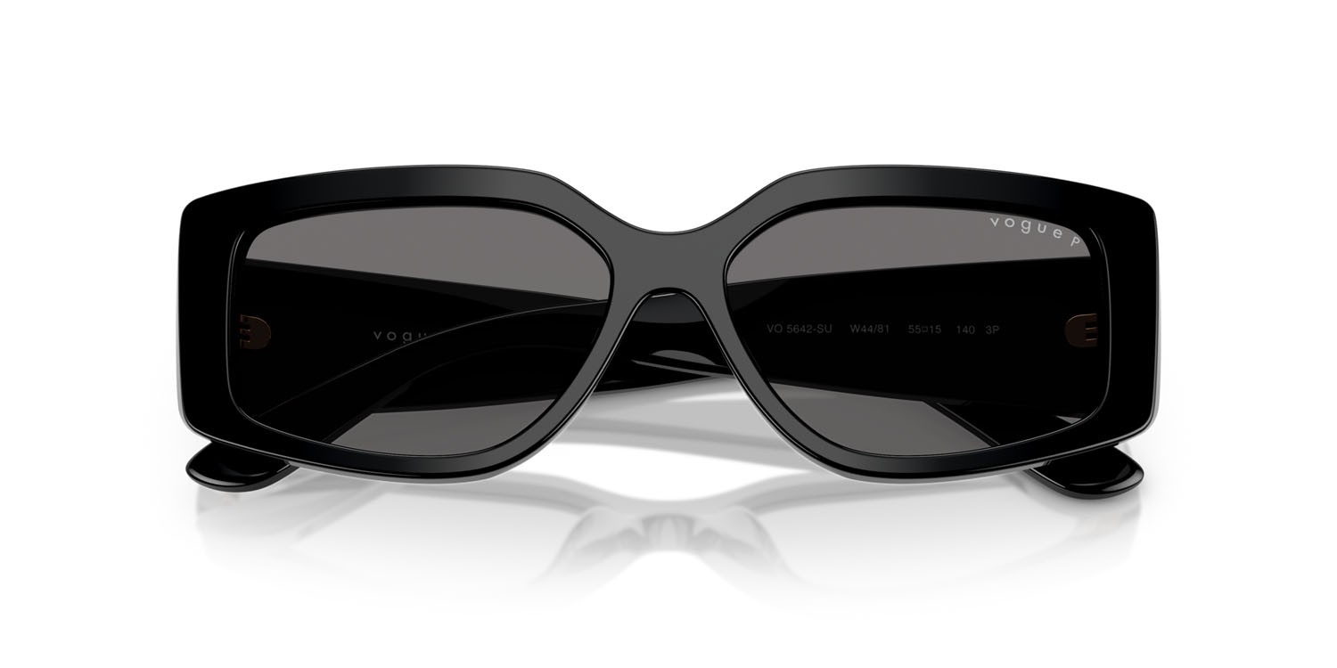 Sunglasses Vogue VO 5642SU (W44/81) color nero shape rectangle lenses polar grigio scuro
