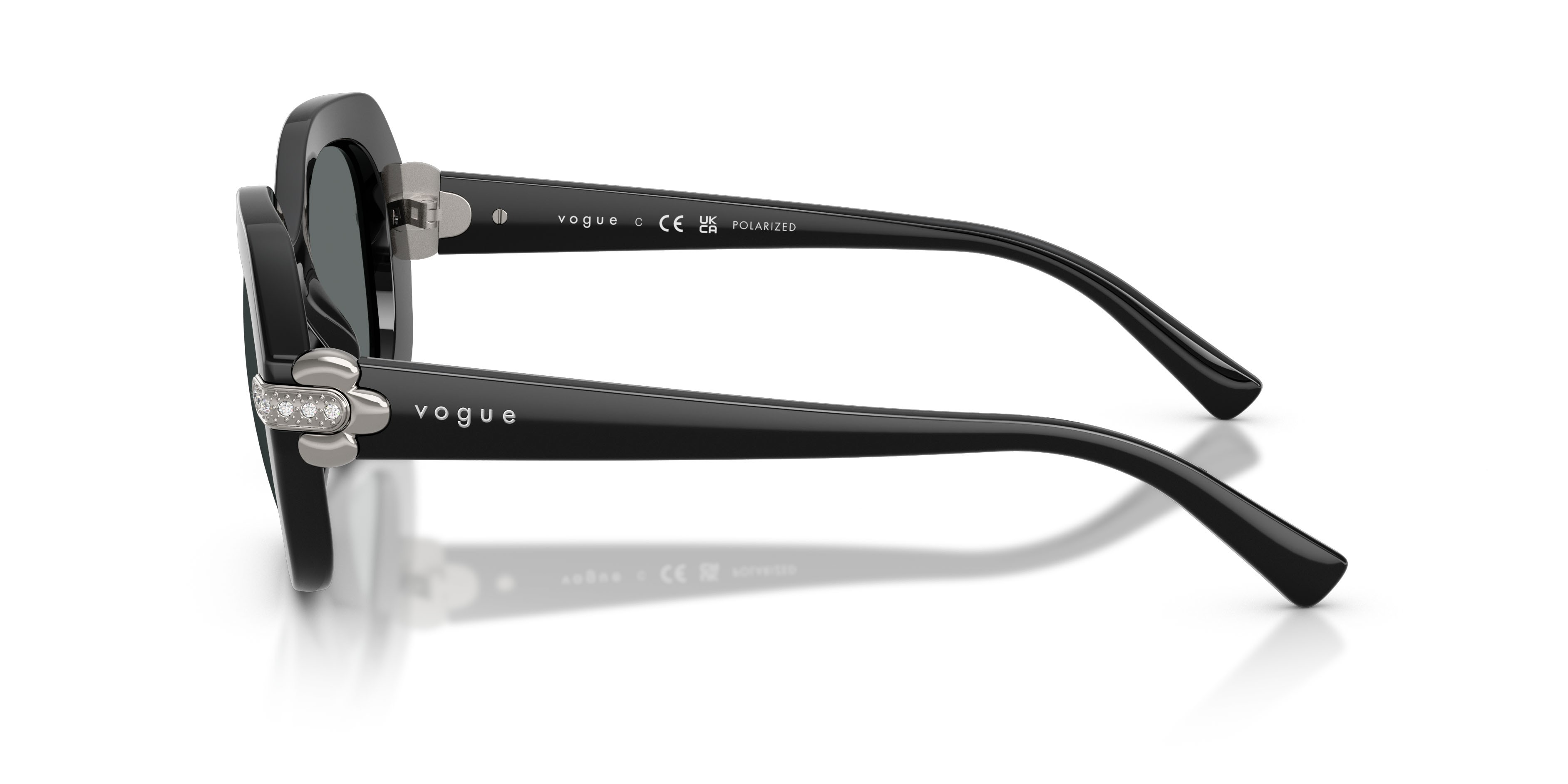 Occhiali da sole Vogue VO 5706SB (W44/81) colore nero forma irregolare lenti polar grigio scuro