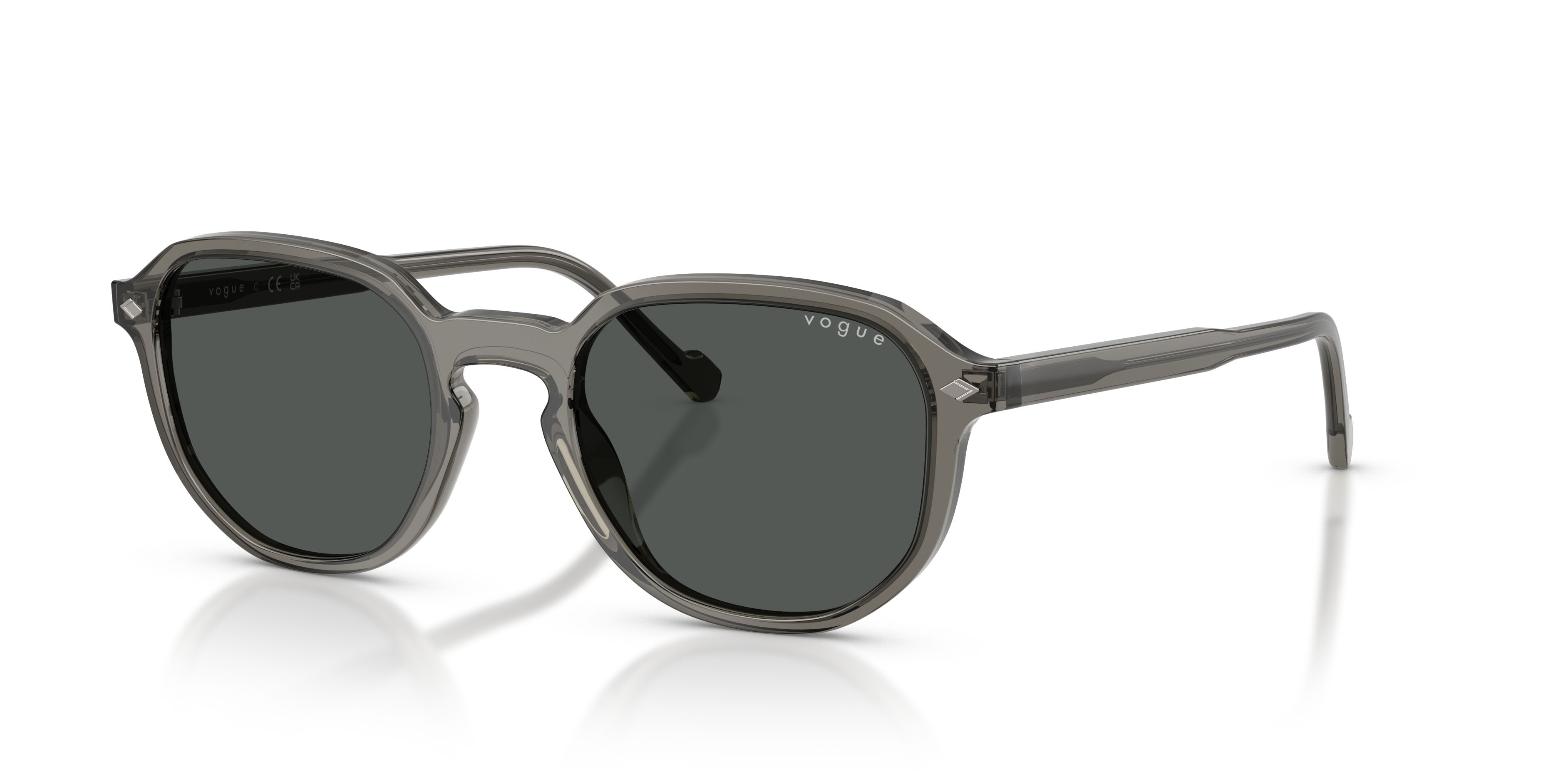 Occhiali da sole Vogue VO 5707S (329487) colore grigio scuro trasparente forma irregolare lenti grigio scuro
