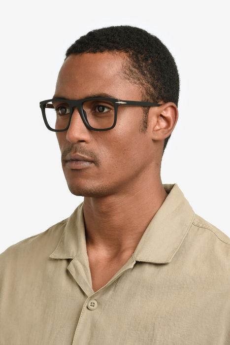 Occhiali da vista David Beckham Db 7115 107378 (I46) colore matte black gold forma quadrato 