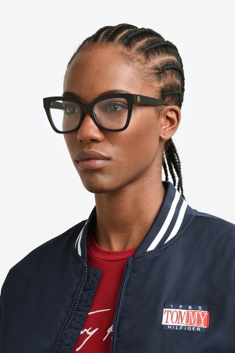 Occhiali da vista Tommy Hilfiger Th 2053 107555 (807) colore black forma farfalla 