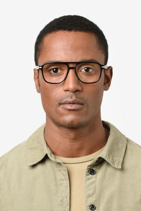 Eyeglasses Hugo Boss 1600 107736 (807) color black shape square 