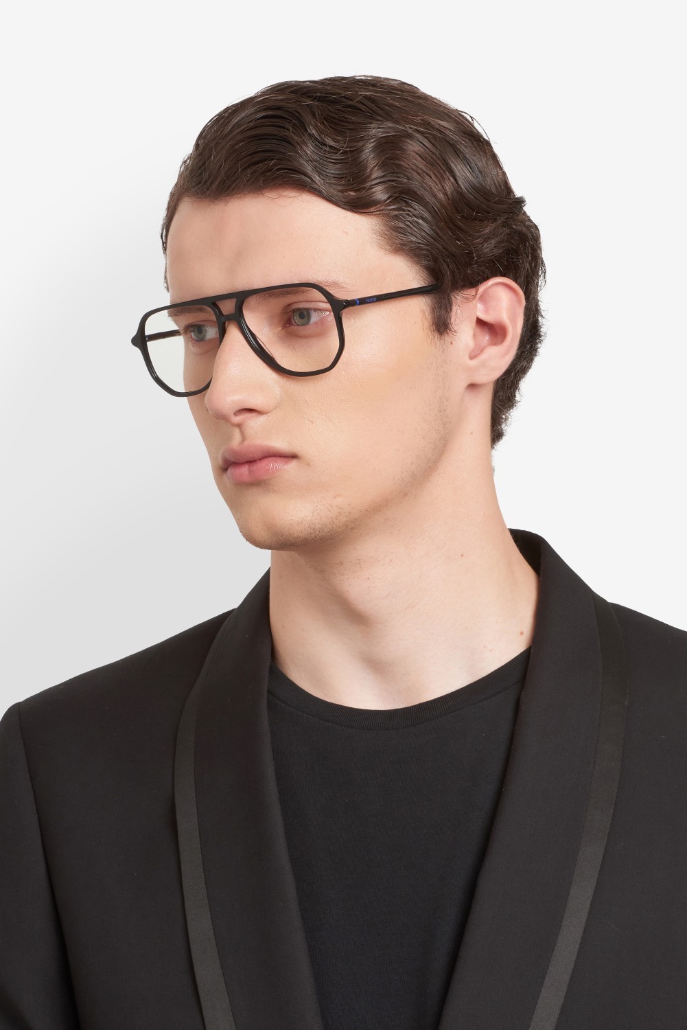 Eyeglasses Hugo Hg 1376 110092 807 color black shape aviator 