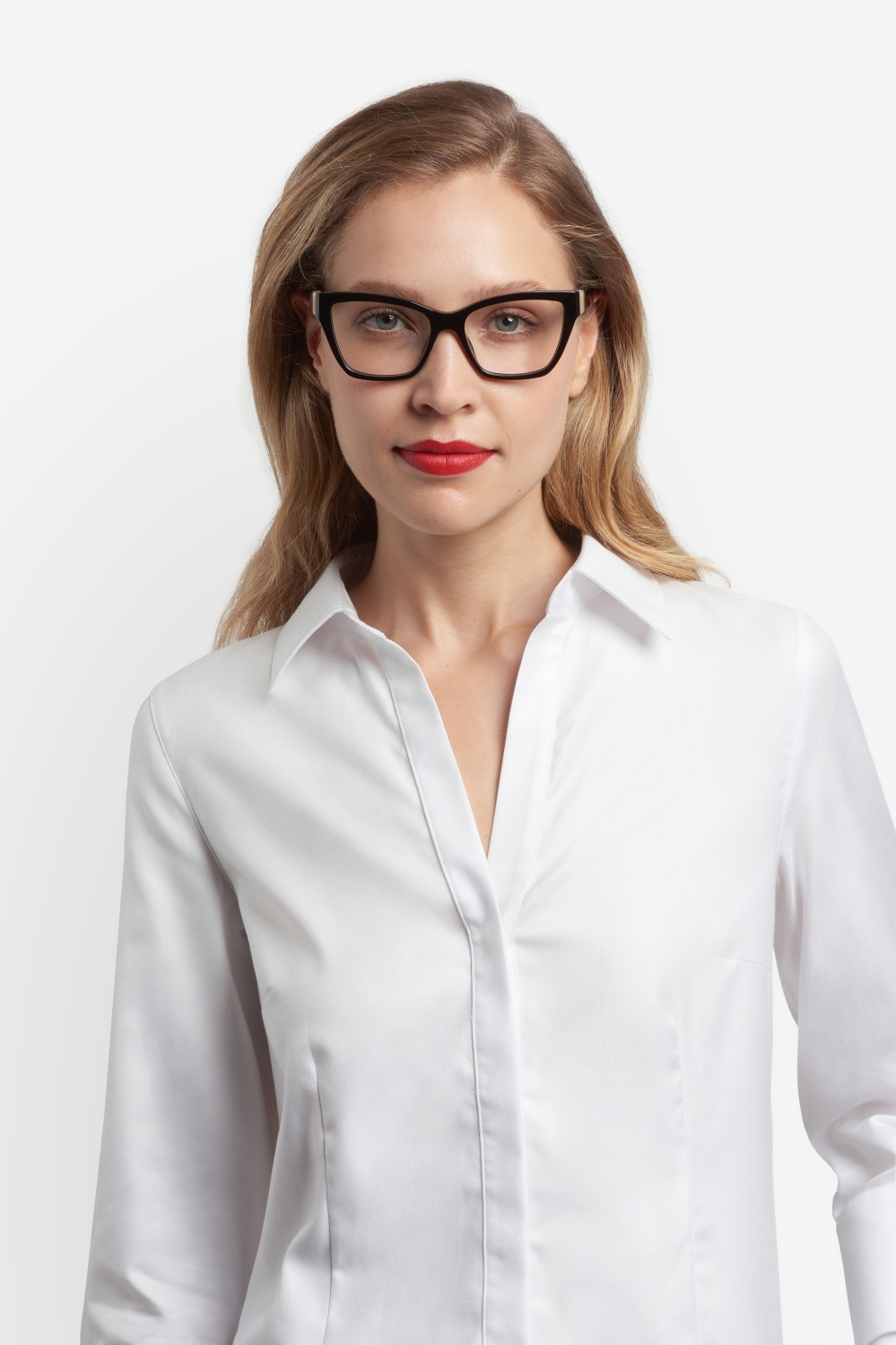 Occhiali da vista Carolina Herrera Her 0330 110299 807 colore black forma cat eye 