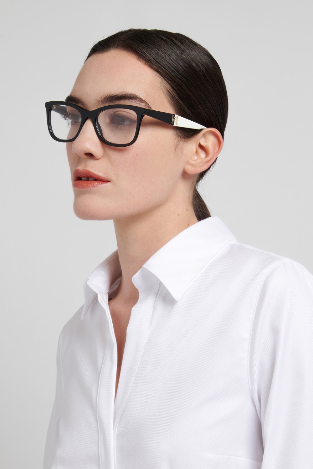 Occhiali da vista Carolina Herrera Her 0377 111760 80S colore black white forma rettangolare 