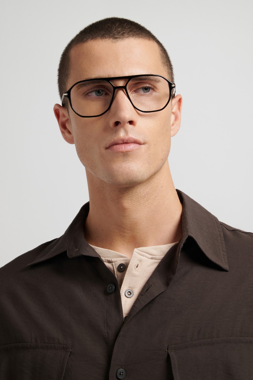 Eyeglasses Hugo Boss 1890 111773 2M2 color black gold shape square 
