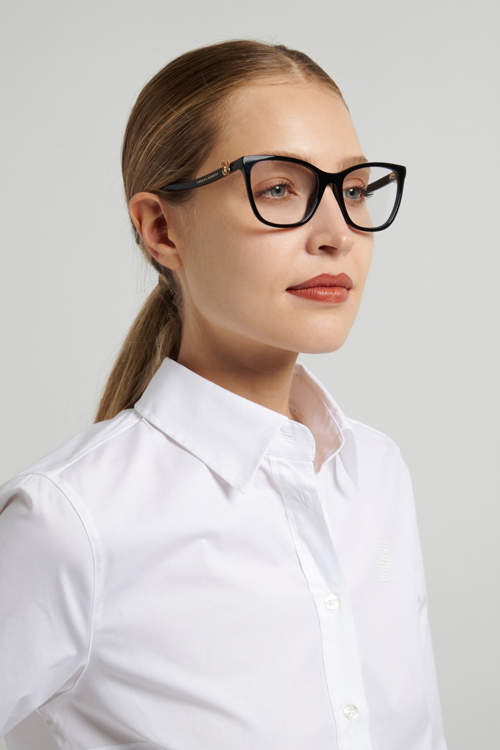 Occhiali da vista Carolina Herrera Her 0395/G 111809 807 colore black forma cat eye 