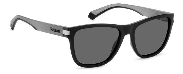 Occhiali da sole Polaroid PLD 2138/S 205715 (O6W M9) colore matte black grey forma quadrato lenti grey polarized