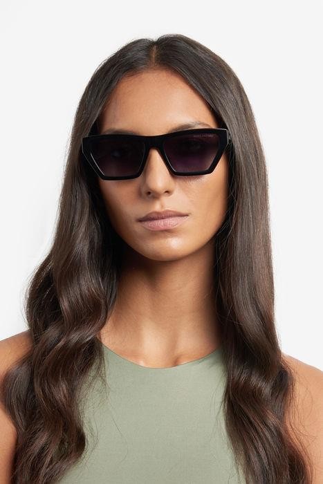 Occhiali da sole Marc Jacobs MARC 657/S 205872 (807 9O) colore black forma cat eye lenti dark grey shaded