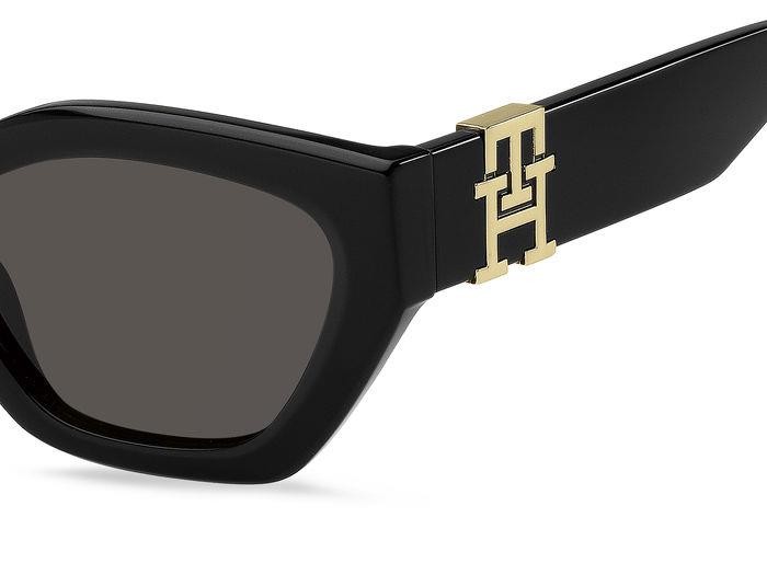 Sunglasses Tommy Hilfiger TH 1979/S 205969 (807 IR) color black shape cat eye lenses grey