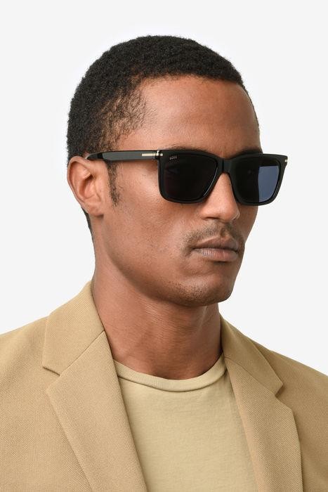 Occhiali da sole Hugo Boss 1598/S 206467 (807 KU) colore black forma quadrato lenti blue