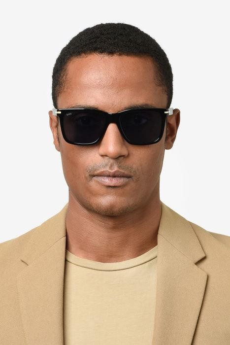 Occhiali da sole Hugo Boss 1598/S 206467 (807 KU) colore black forma quadrato lenti blue