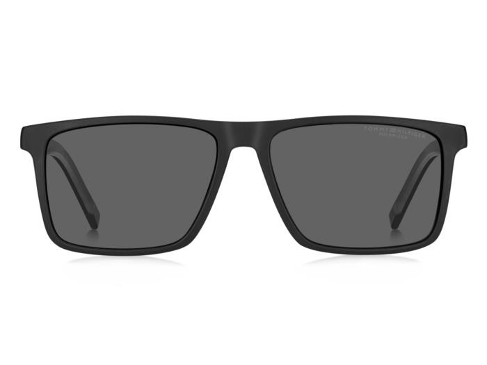 Occhiali da vista Tommy Hilfiger Th 2086/CS 206774 (O6W M9) colore matte black grey forma rettangolare lenti grey polarized