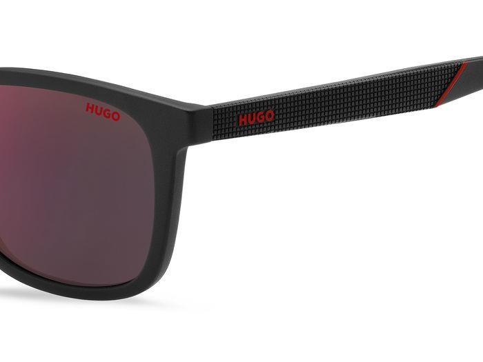 Sonnenbrillen Hugo Hg 1306/S 207079 (807 AO) farbe black form rechteckig gläser red mirror