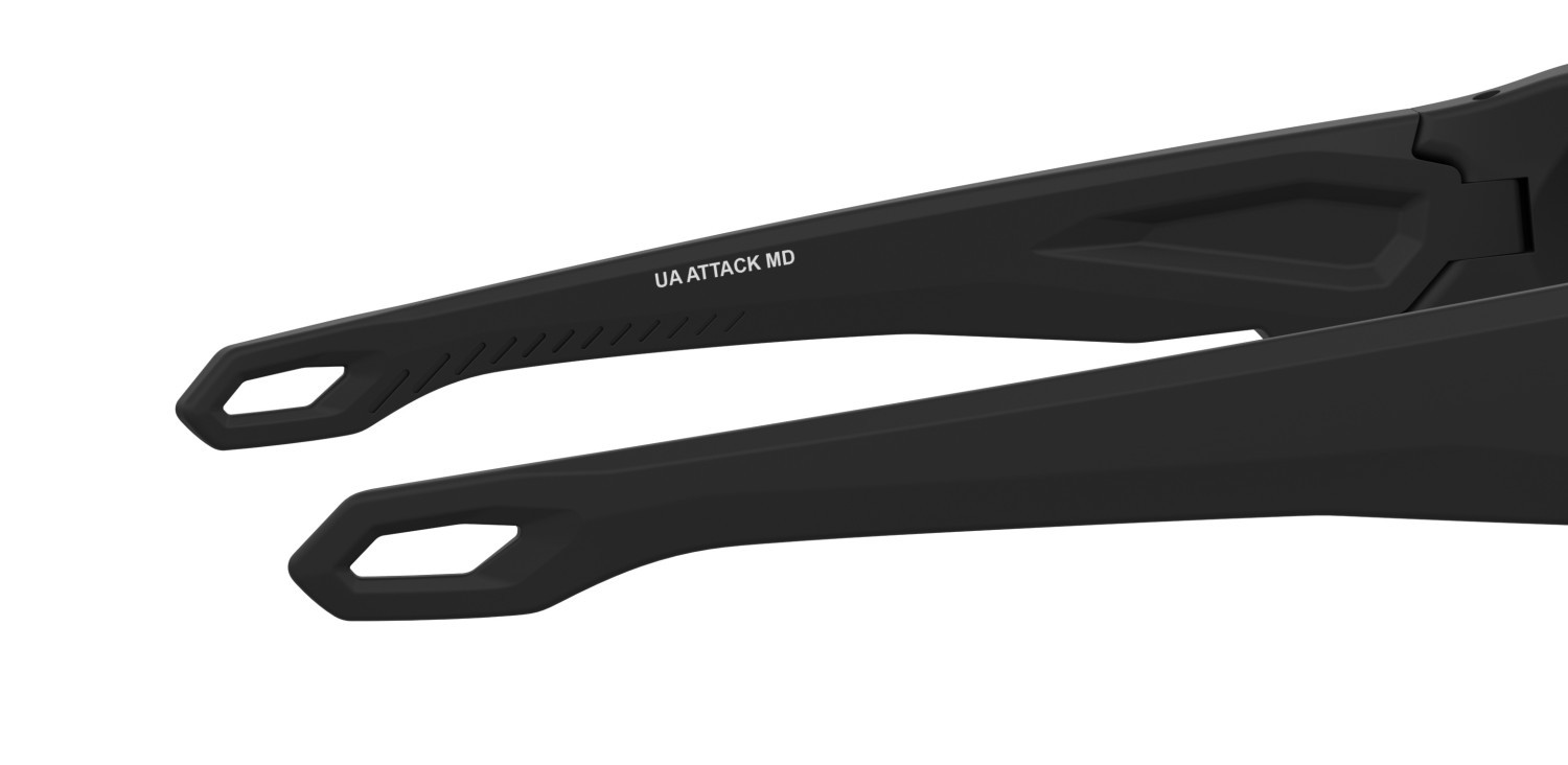 Occhiali da sole Under Armour Ua Attack Md 207180 003 6C colore matte black forma rettangolare lenti grey polarized  oleophobic