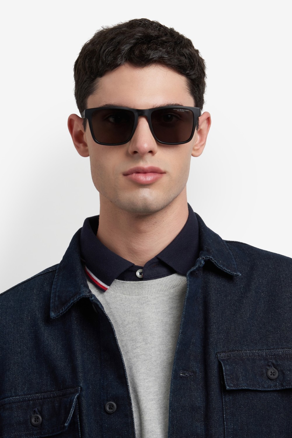 Sunglasses Tommy Hilfiger Th 2144/S 207387 08A M9 color black grey shape rectangle lenses grey polarized
