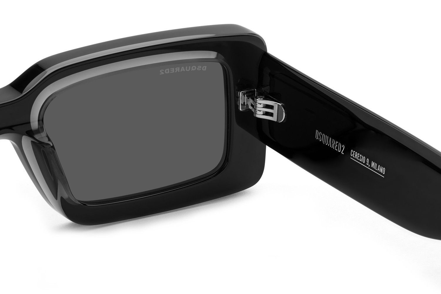 Occhiali da sole Dsquared2 D2 0142/S 207424 08A IR colore black grey forma rettangolare lenti grey