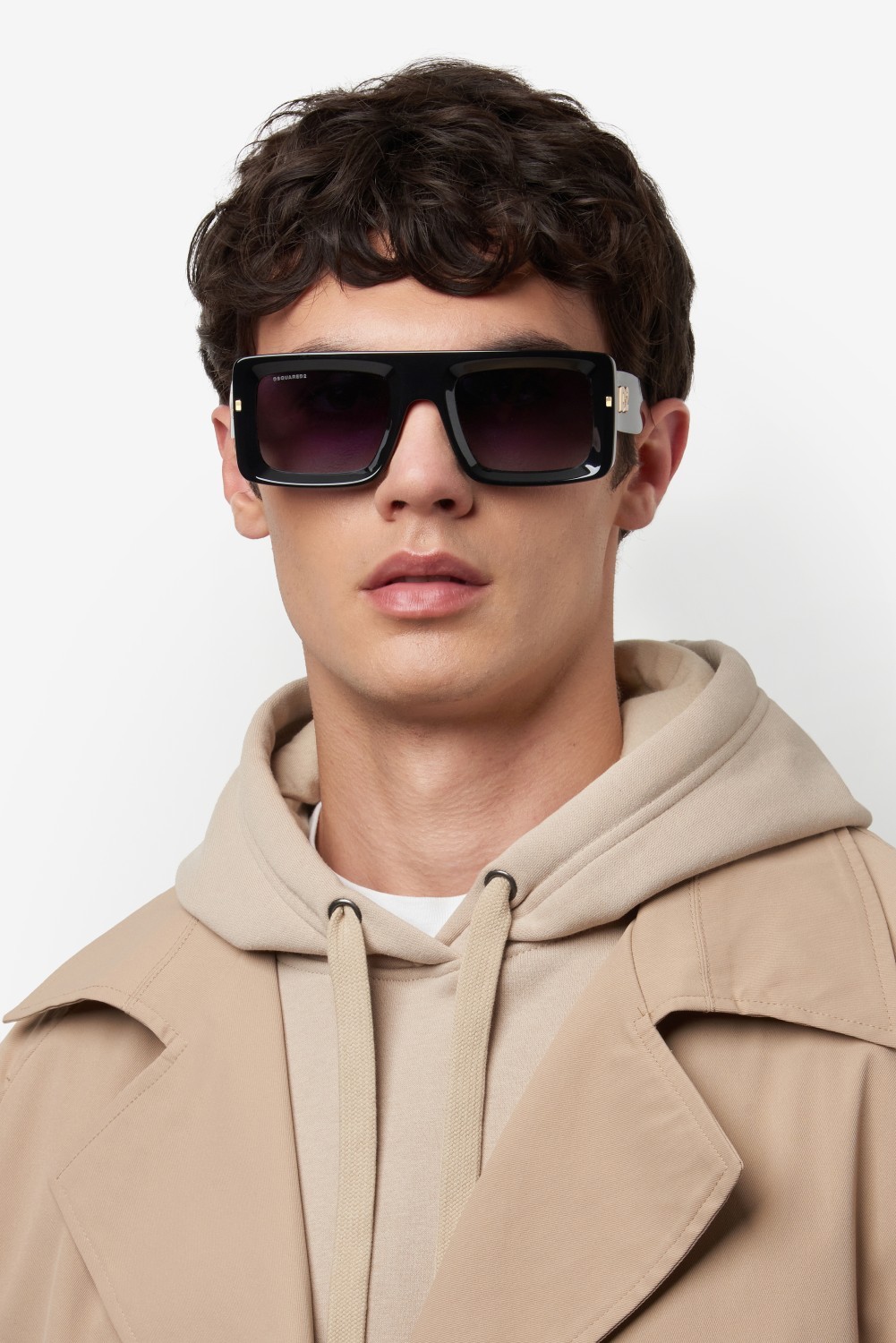 Occhiali da sole Dsquared2 D2 0141/S 207428 807 9O colore black forma rettangolare lenti dark grey shaded